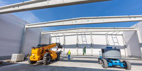 Pintar Fachadas de Naves Industriales, Fábricas y Almacenes Zaragoza · Pintar Construcción de Obra Nueva
